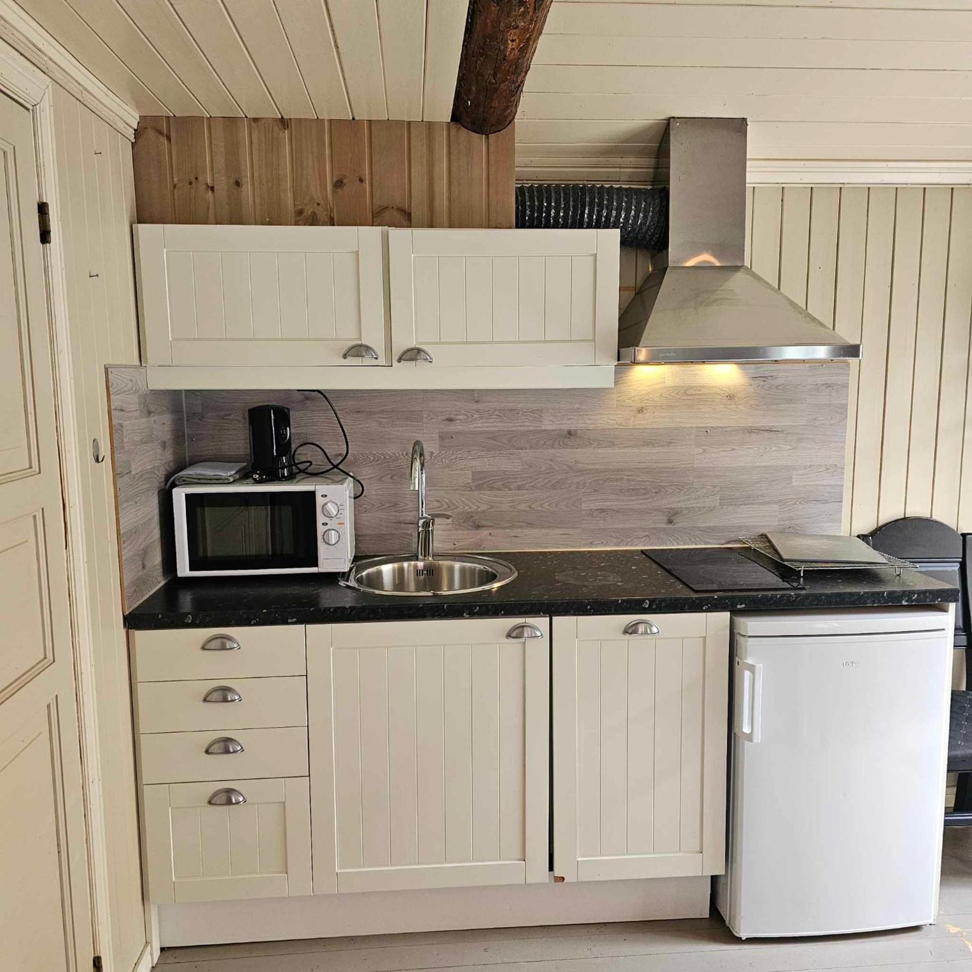 Kraemmervika Havn Ballstad Chambre photo